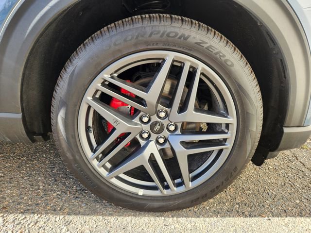 Certified 2025 Ford Explorer ST w/ Sun And Sound Package image 21