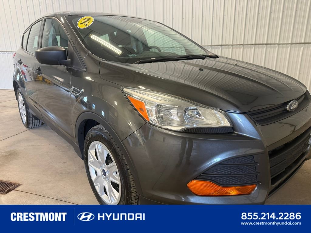 Used 2016 Ford Escape S image 15