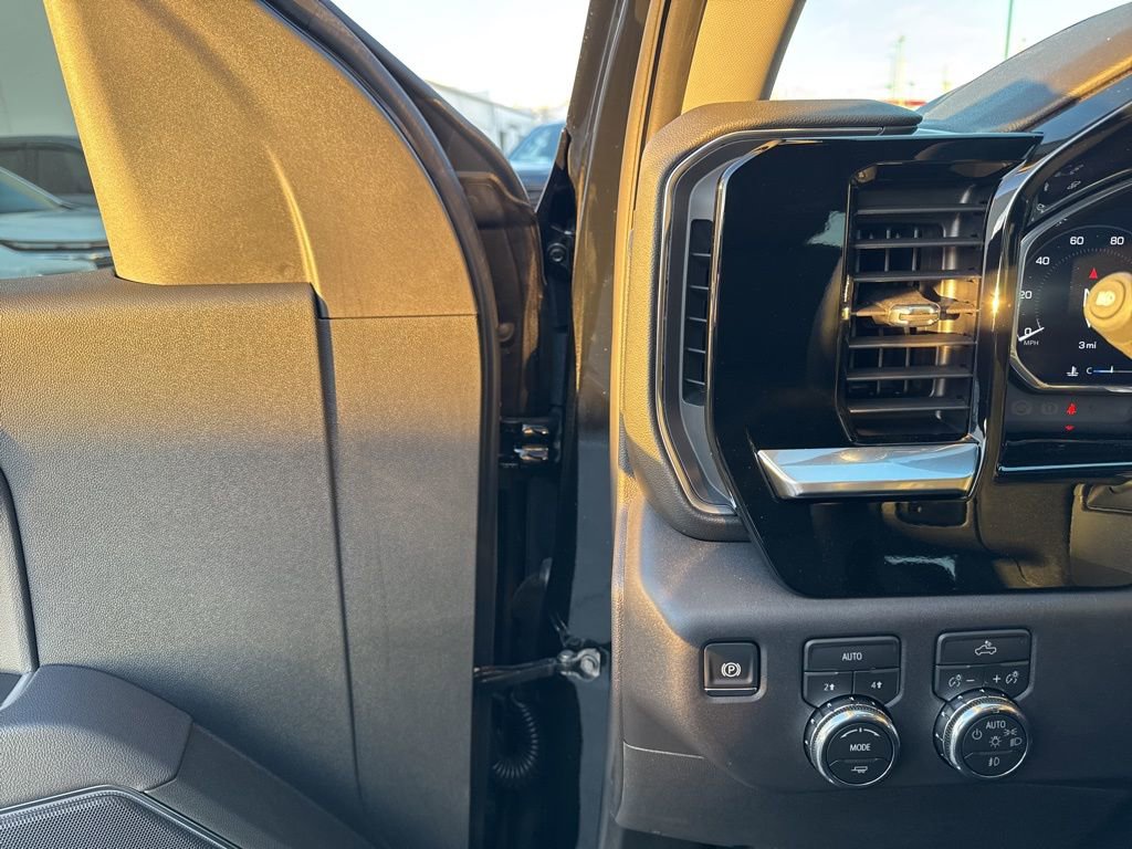 New 2026 GMC Sierra 1500 Elevation image 14