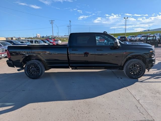 New 2026 RAM 3500 Limited AWD/4WD image 8