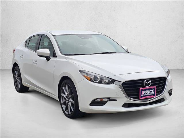Used 2018 MAZDA MAZDA3 Touring FWD image 3