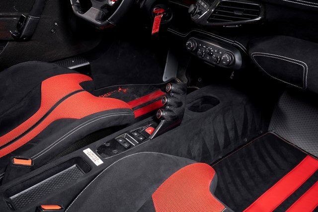Certified 2015 Ferrari 458 Speciale A RWD image 59