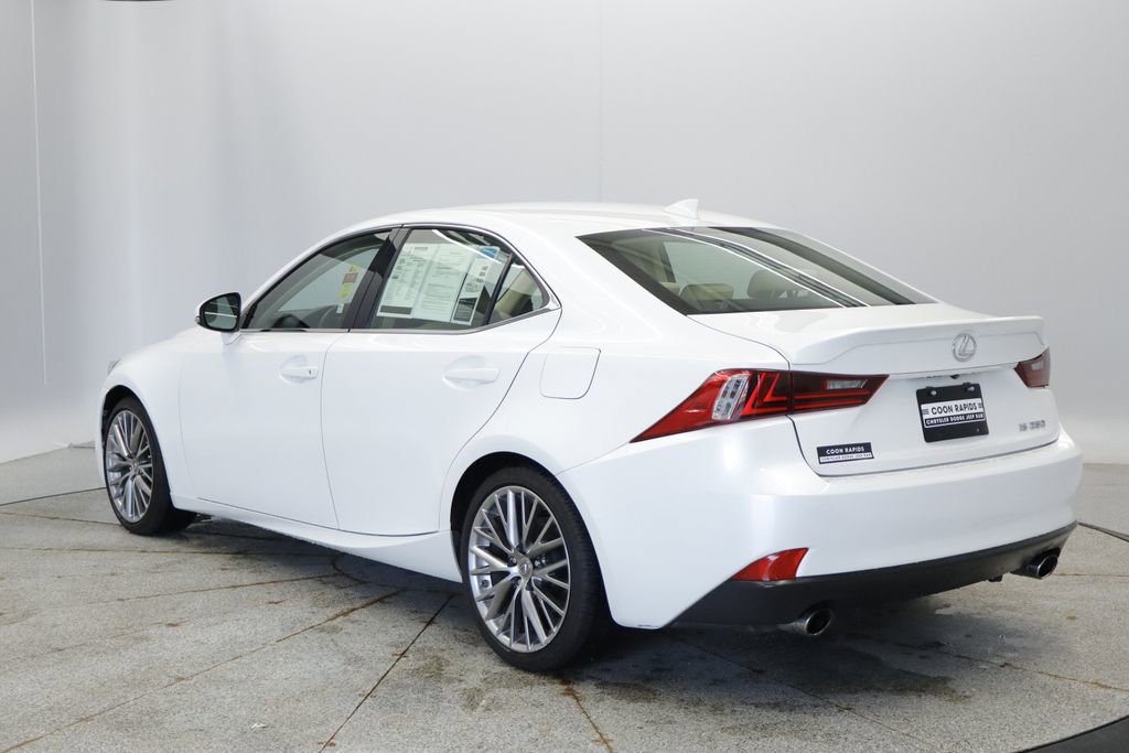 Used 2015 Lexus IS 250 RWD image 3