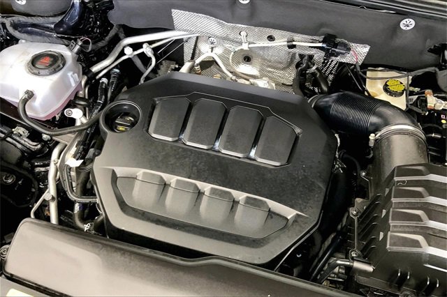 Used 2025 Volkswagen Atlas SEL Premium R-Line image 32