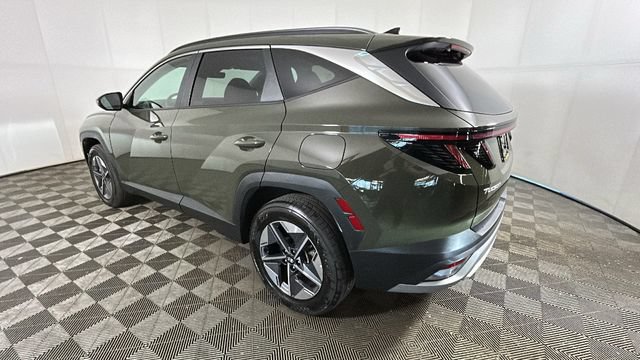 Certified 2025 Hyundai Tucson SEL AWD/4WD image 4