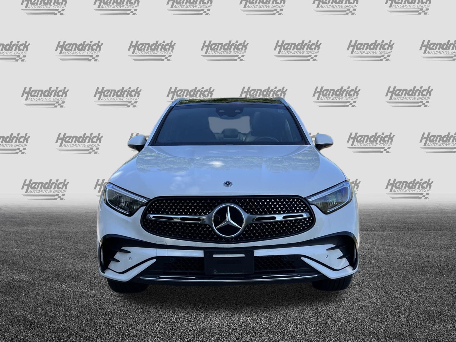 Used 2023 Mercedes-Benz GLC 300 4MATIC w/ AMG Line image 3