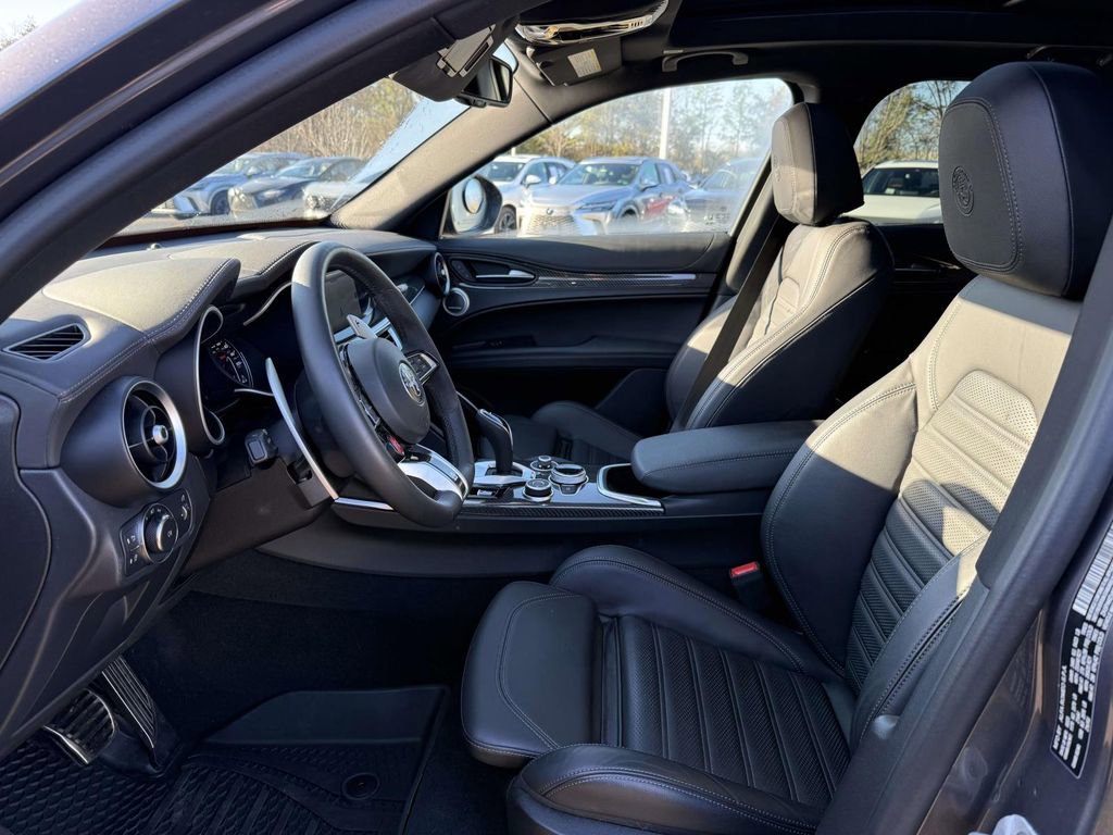 Used 2023 Alfa Romeo Stelvio Quadrifoglio w/ Active Assist Plus Package image 13