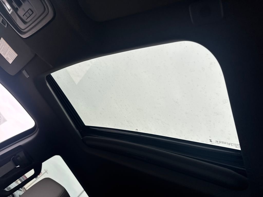 Used 2024 GMC Sierra 1500 SLT w/ SLT Premium Plus Package image 20