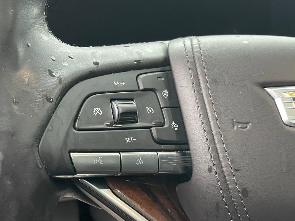 Certified 2022 Cadillac Escalade Sport Platinum w/ LPO, ONYX Package image 38