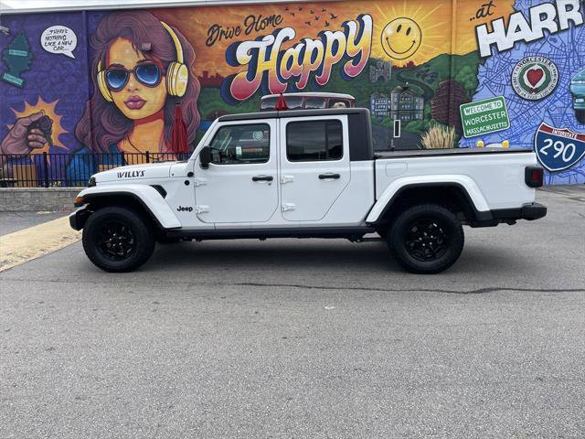 Certified 2021 Jeep Gladiator Willys image 2