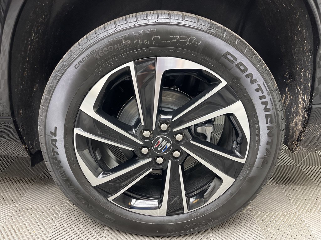 New 2026 Buick Enclave Sport Touring w/ Power Package FWD image 4