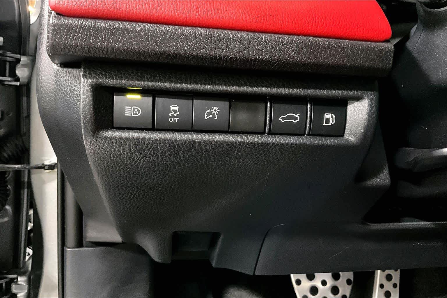 Certified 2025 Toyota Camry XSE AWD/4WD image 35