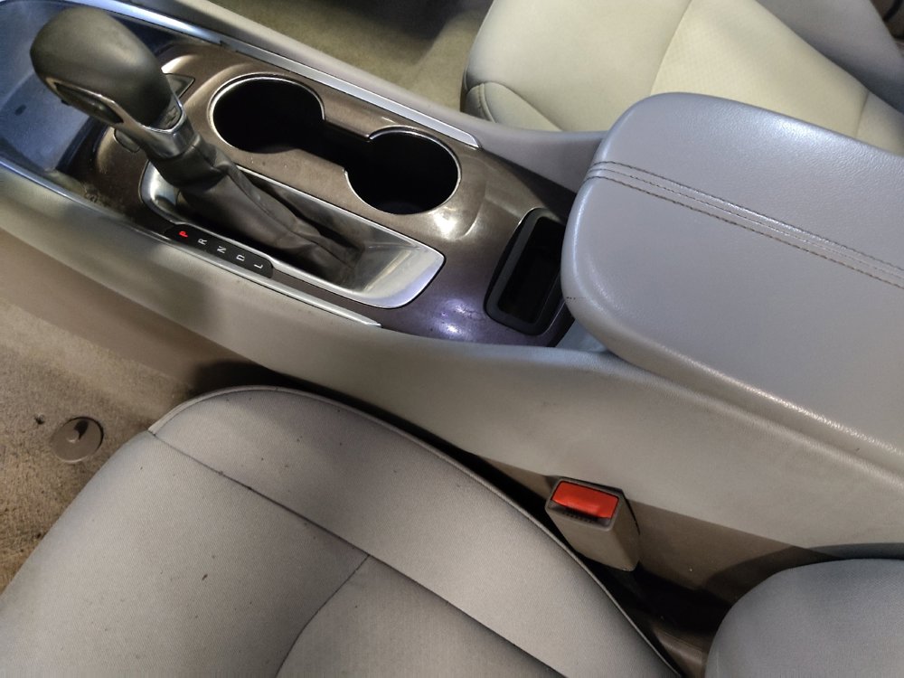Used 2021 Chevrolet Malibu LT FWD image 26