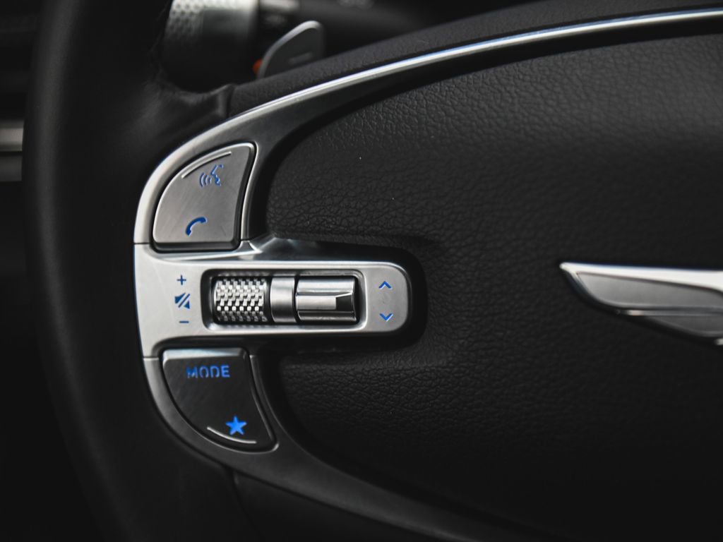 Used 2023 Genesis GV80 2.5T w/ Prestige Package AWD/4WD image 31