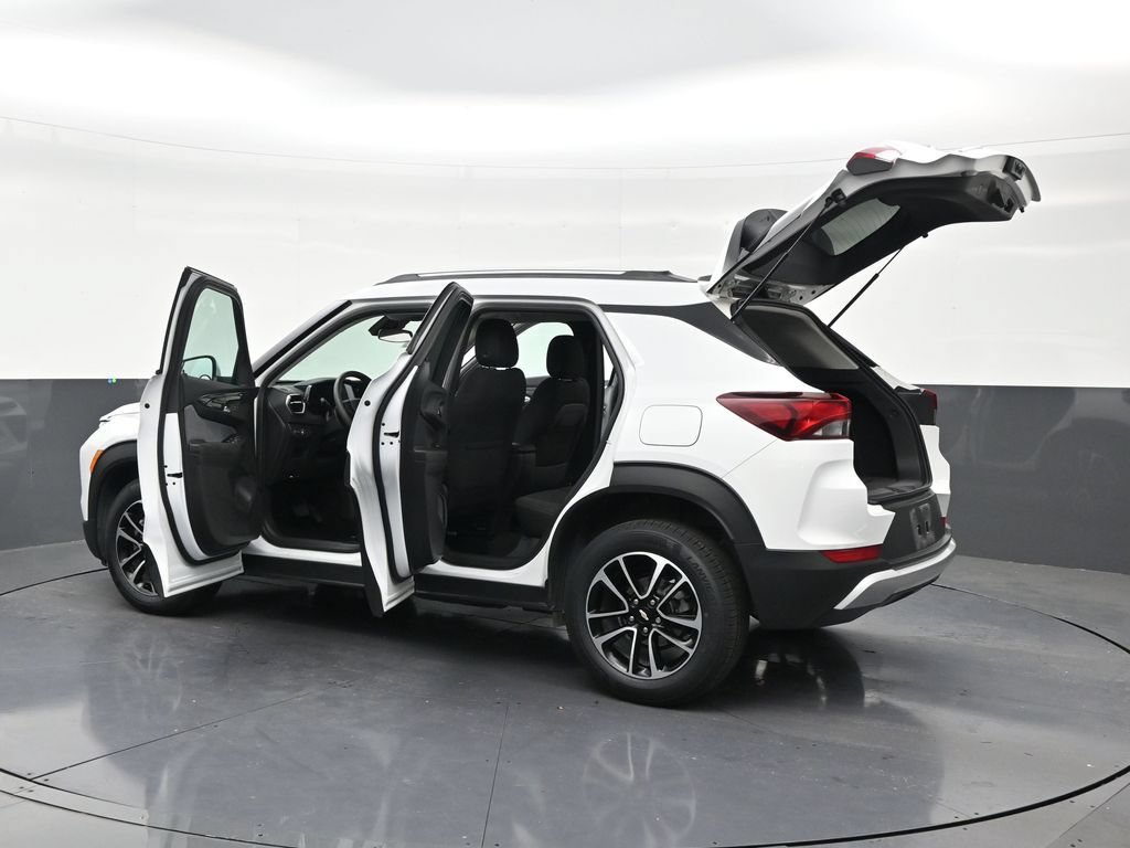 Used 2025 Chevrolet TrailBlazer LT FWD image 31