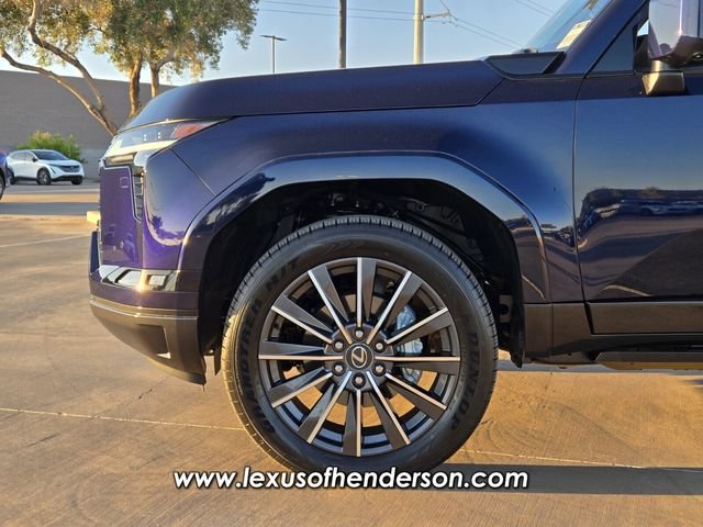 Certified 2026 Lexus GX 550 w/ Accessory Package (2T) AWD/4WD image 10