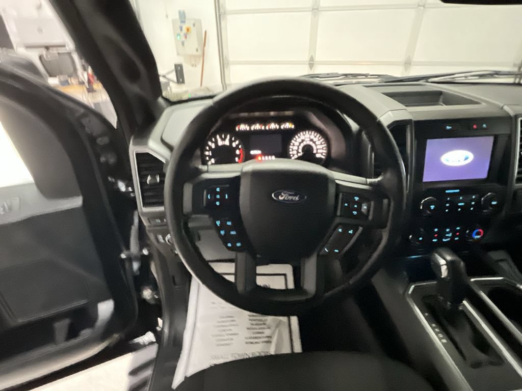 Used 2020 Ford F150 XLT w/ Equipment Group 302A Luxury AWD/4WD image 18