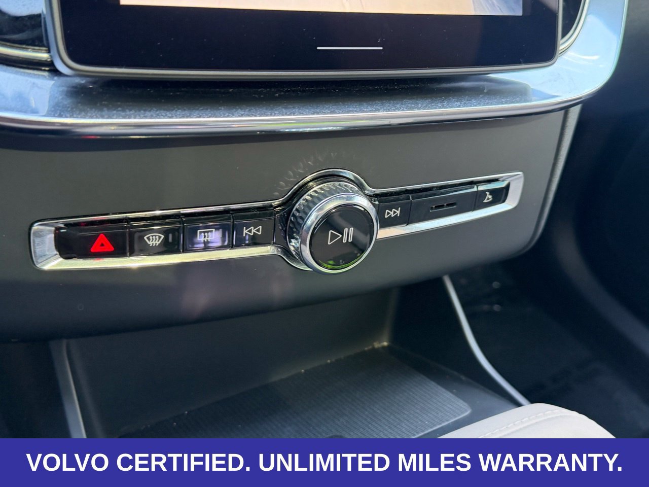 Certified 2026 Volvo XC90 B6 Plus AWD/4WD image 25