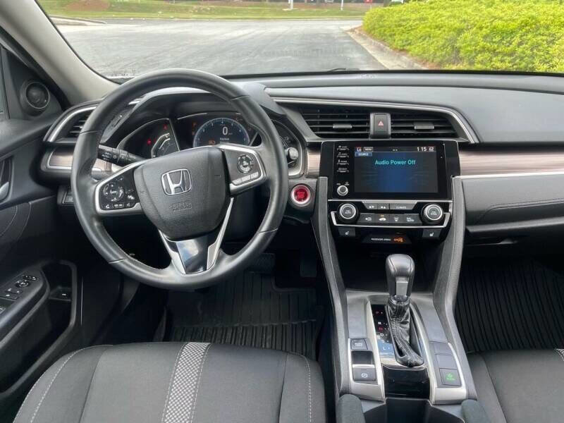 Used 2020 Honda Civic EX image 2