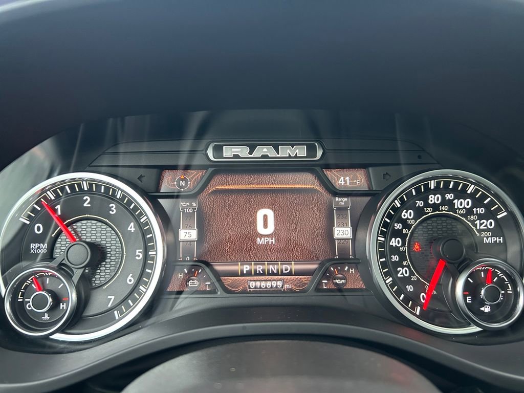 Used 2022 RAM 1500 Laramie image 16