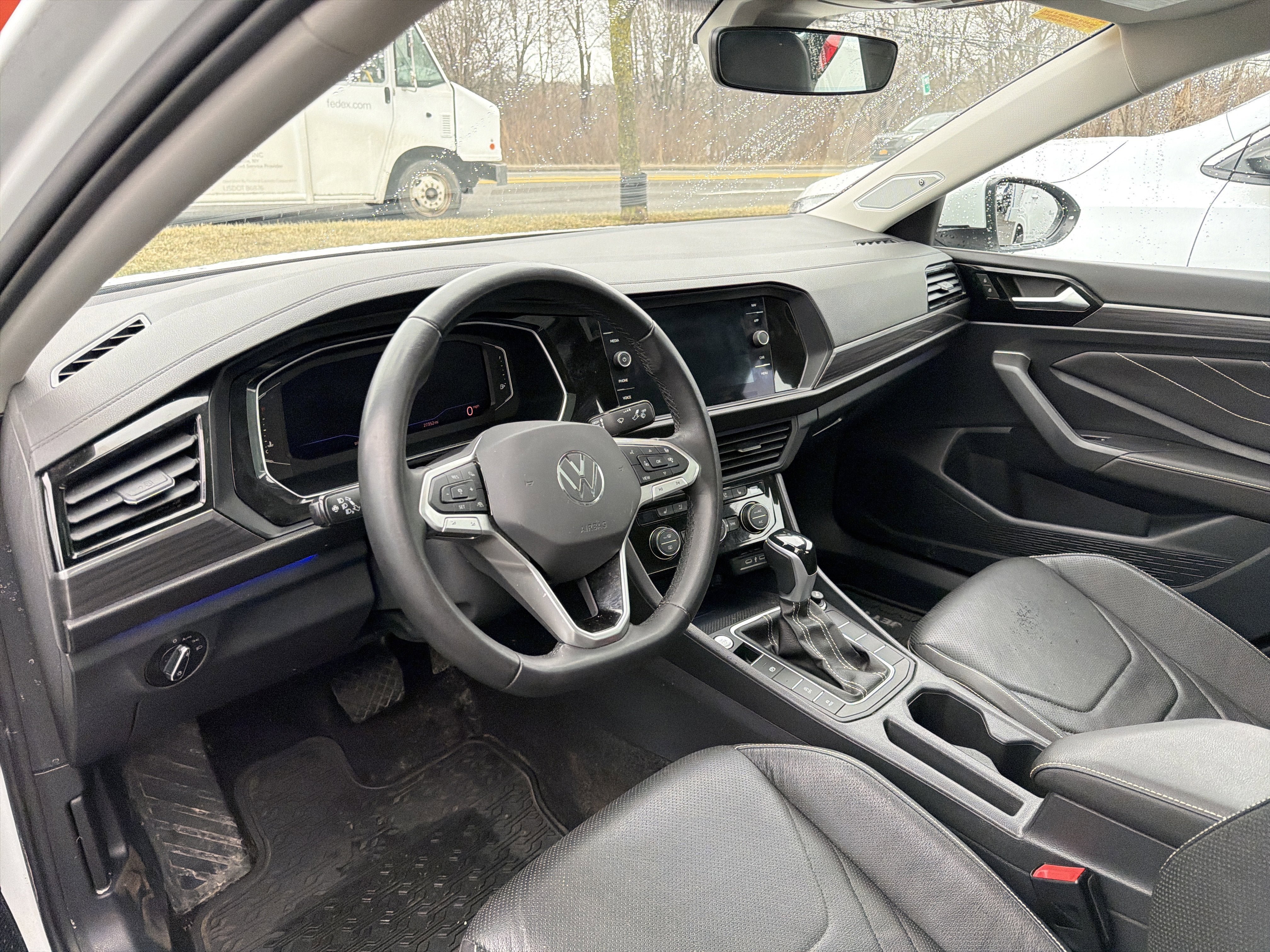 Used 2023 Volkswagen Jetta SEL FWD image 7