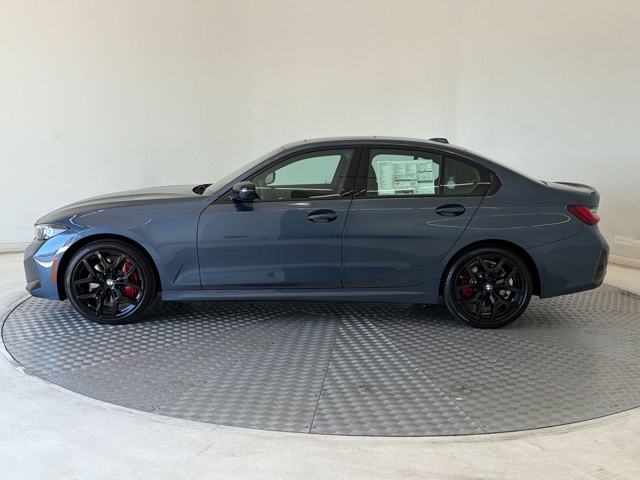 New 2026 BMW 330i xDrive Sedan w/ M Sport Package AWD/4WD image 2