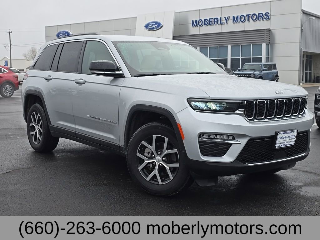 Used 2024 Jeep Grand Cherokee Limited AWD/4WD image 1