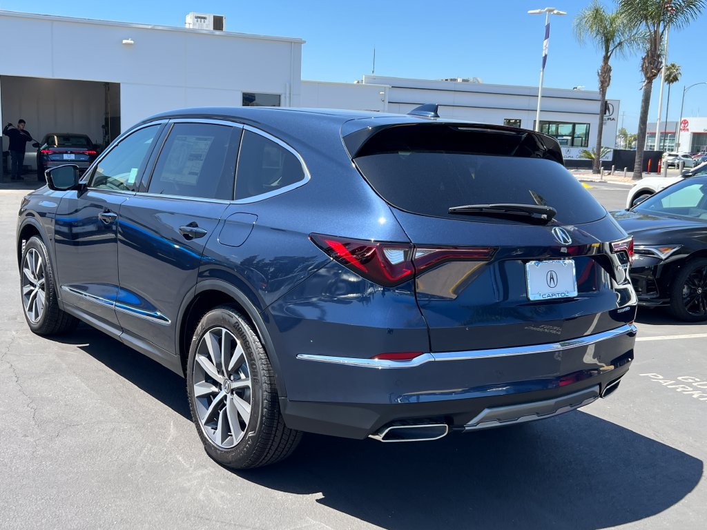 Used 2026 Acura MDX w/ Technology Package AWD/4WD image 9