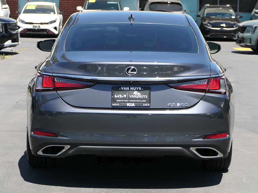 Used 2024 Lexus ES 350 w/ Premium Package FWD image 5