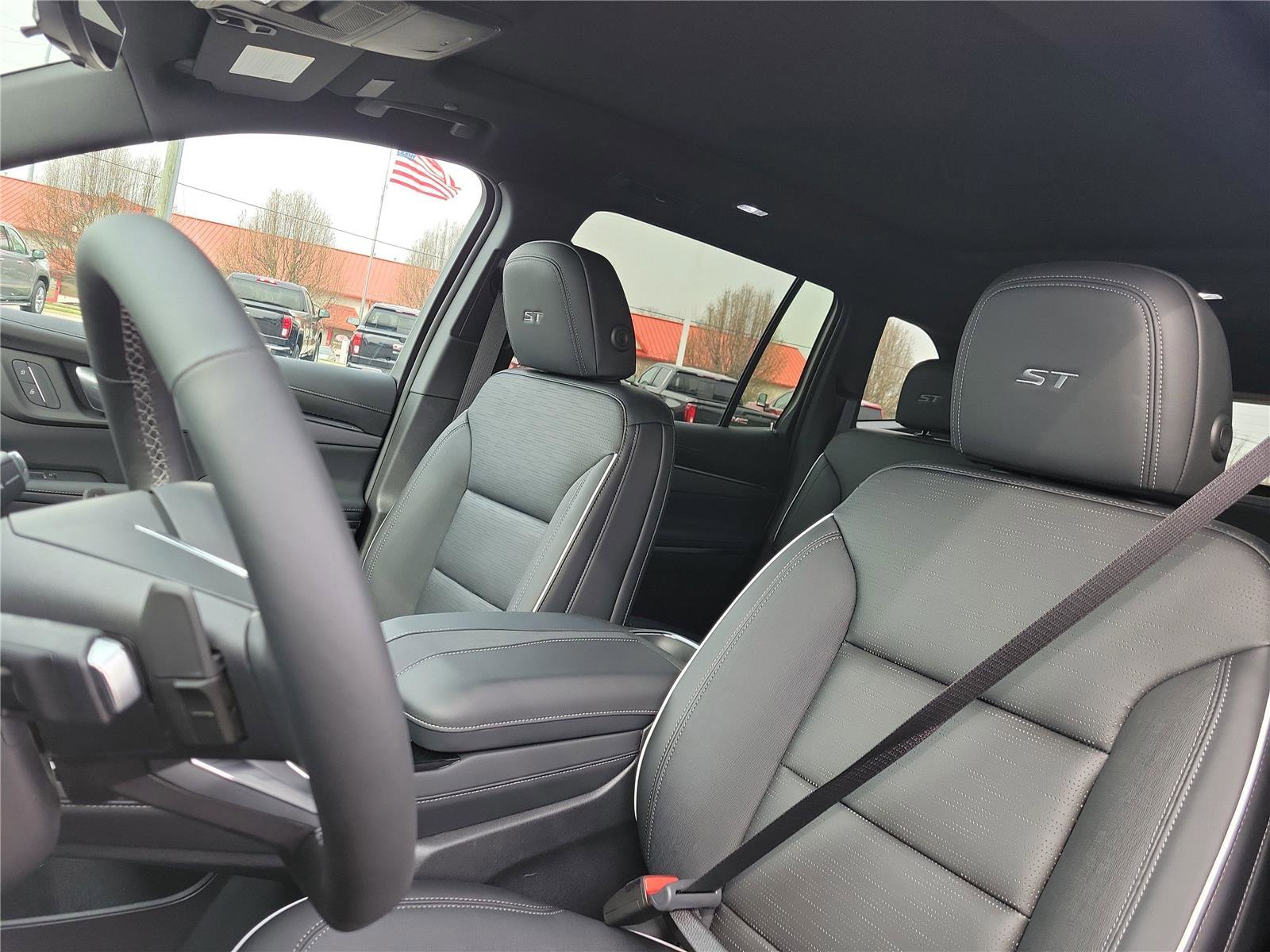 New 2026 Buick Enclave Sport Touring w/ Power Package image 18