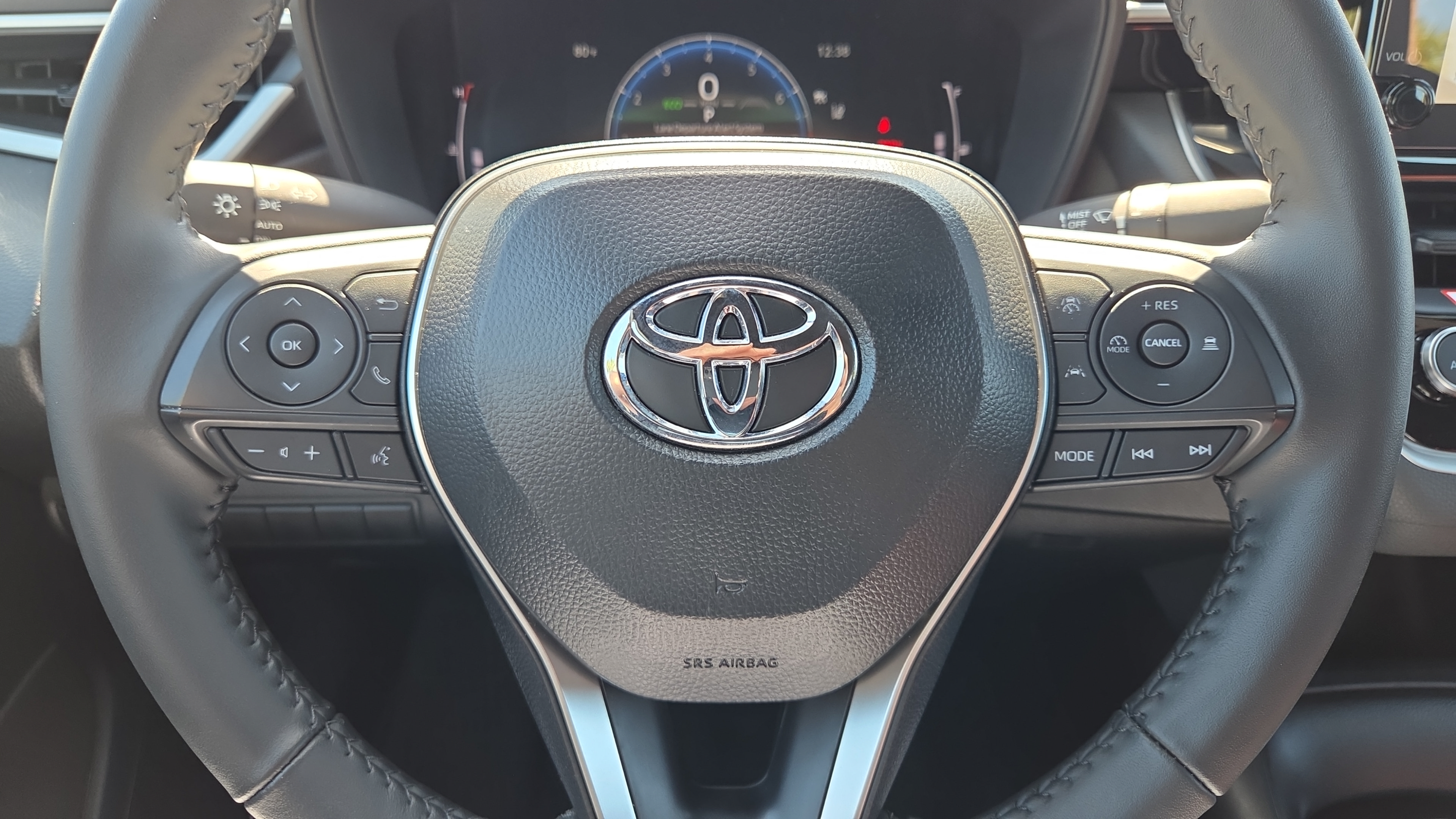 Certified 2026 Toyota Corolla SE FWD image 27