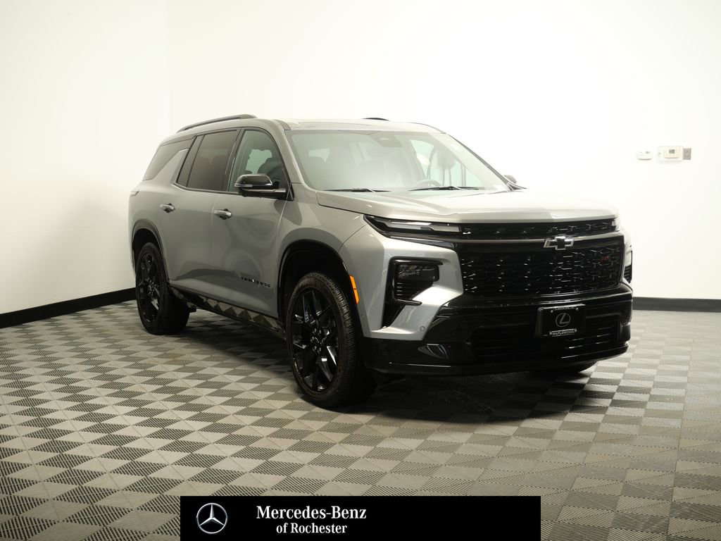 Used 2024 Chevrolet Traverse RS w/ LPO, Floor Liner Package AWD/4WD image 1