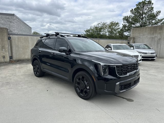 Used 2025 Kia Sorento SX Prestige w/ Olive Brown Leather Package image 4