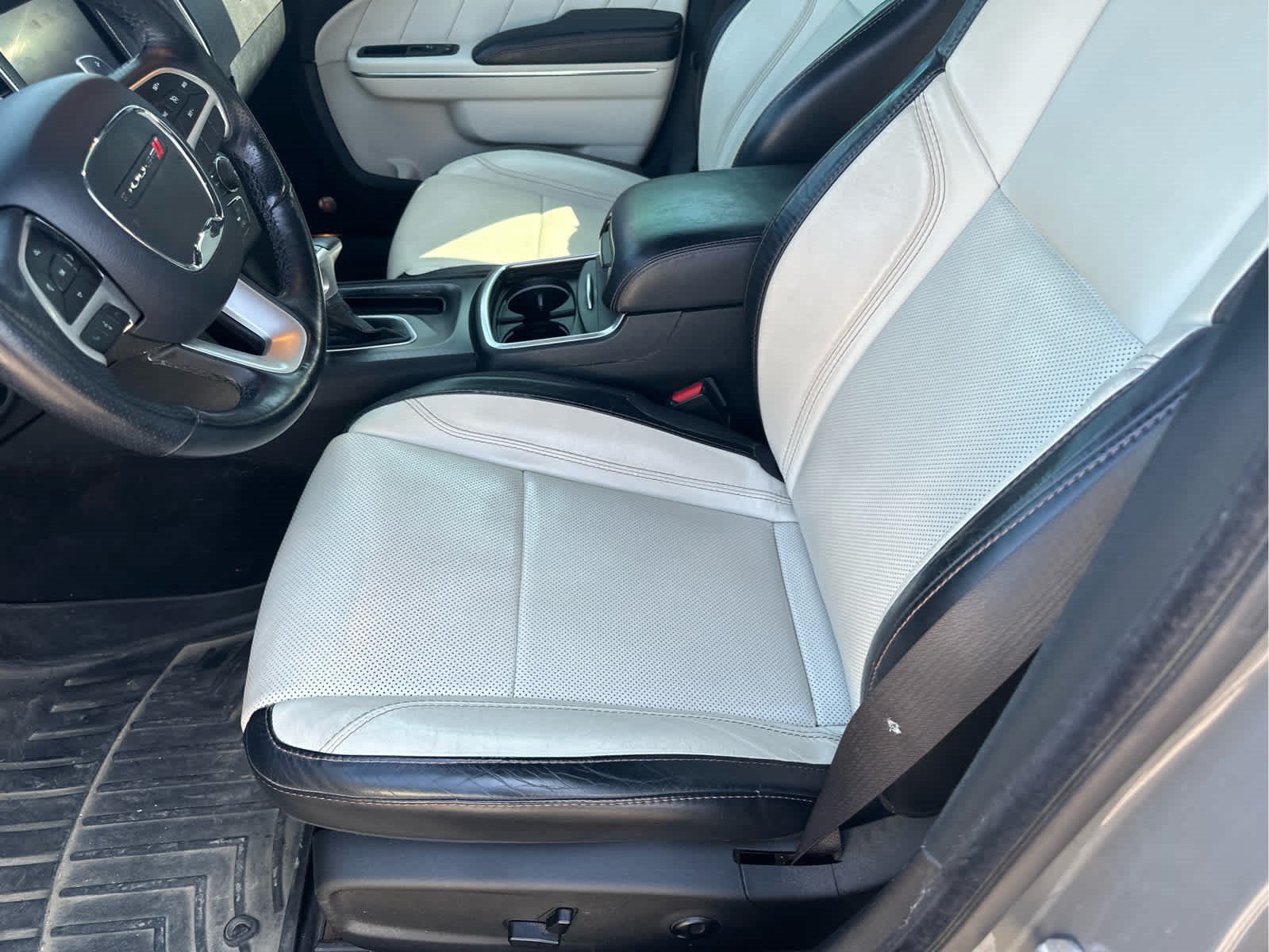 Used 2018 Dodge Charger GT AWD/4WD image 4