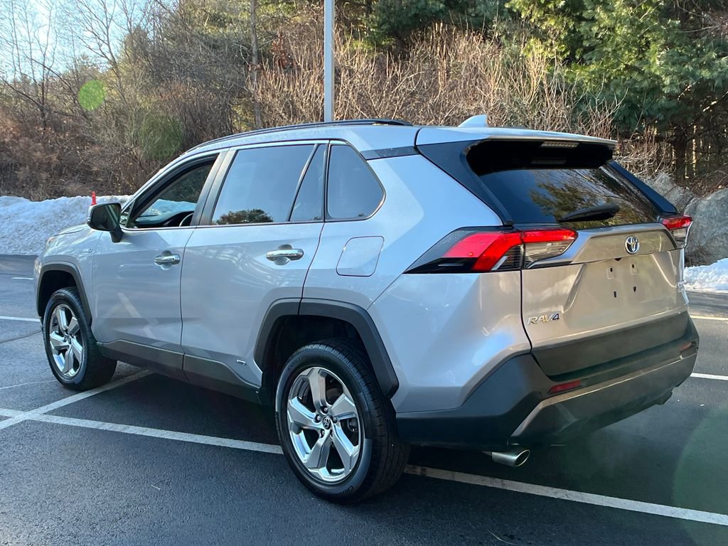 Used 2021 Toyota RAV4 Limited image 3
