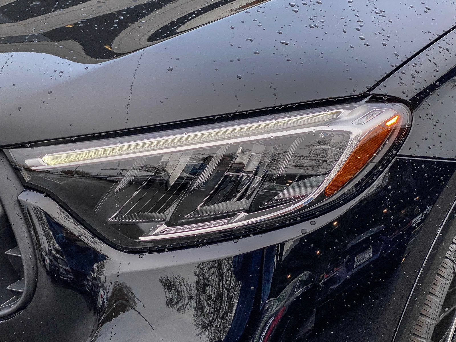 New 2025 Mercedes-Benz GLC 43 AMG 4MATIC image 7
