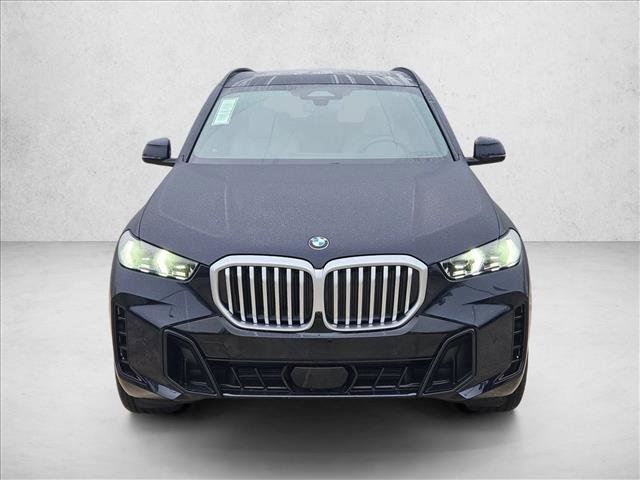 New 2026 BMW X5 xDrive40i w/ M Sport Package AWD/4WD image 5