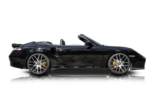 Used 2005 Porsche 911 Turbo S image 2