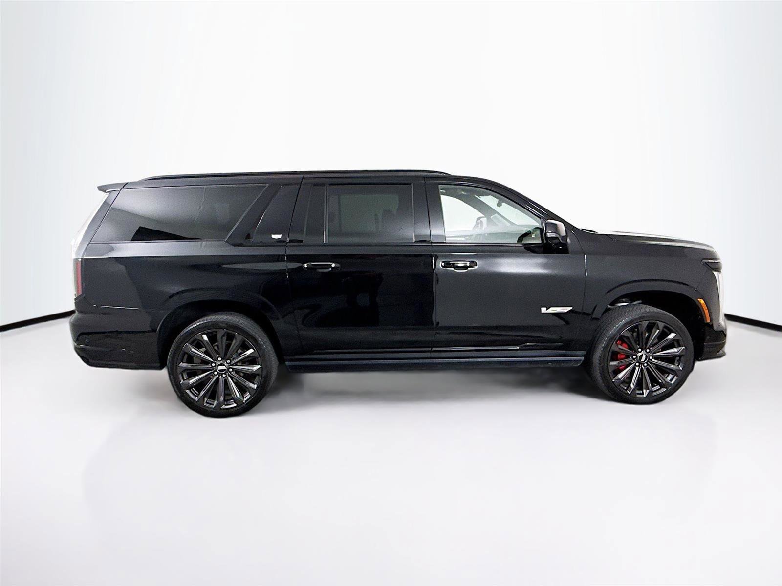 Used 2025 Cadillac Escalade ESV V AWD/4WD image 31