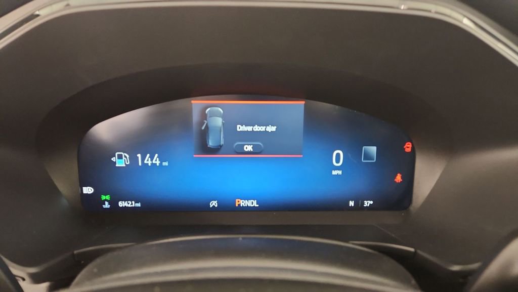 Certified 2023 Ford Escape ST-Line Select w/ Tech Pack #2 image 11