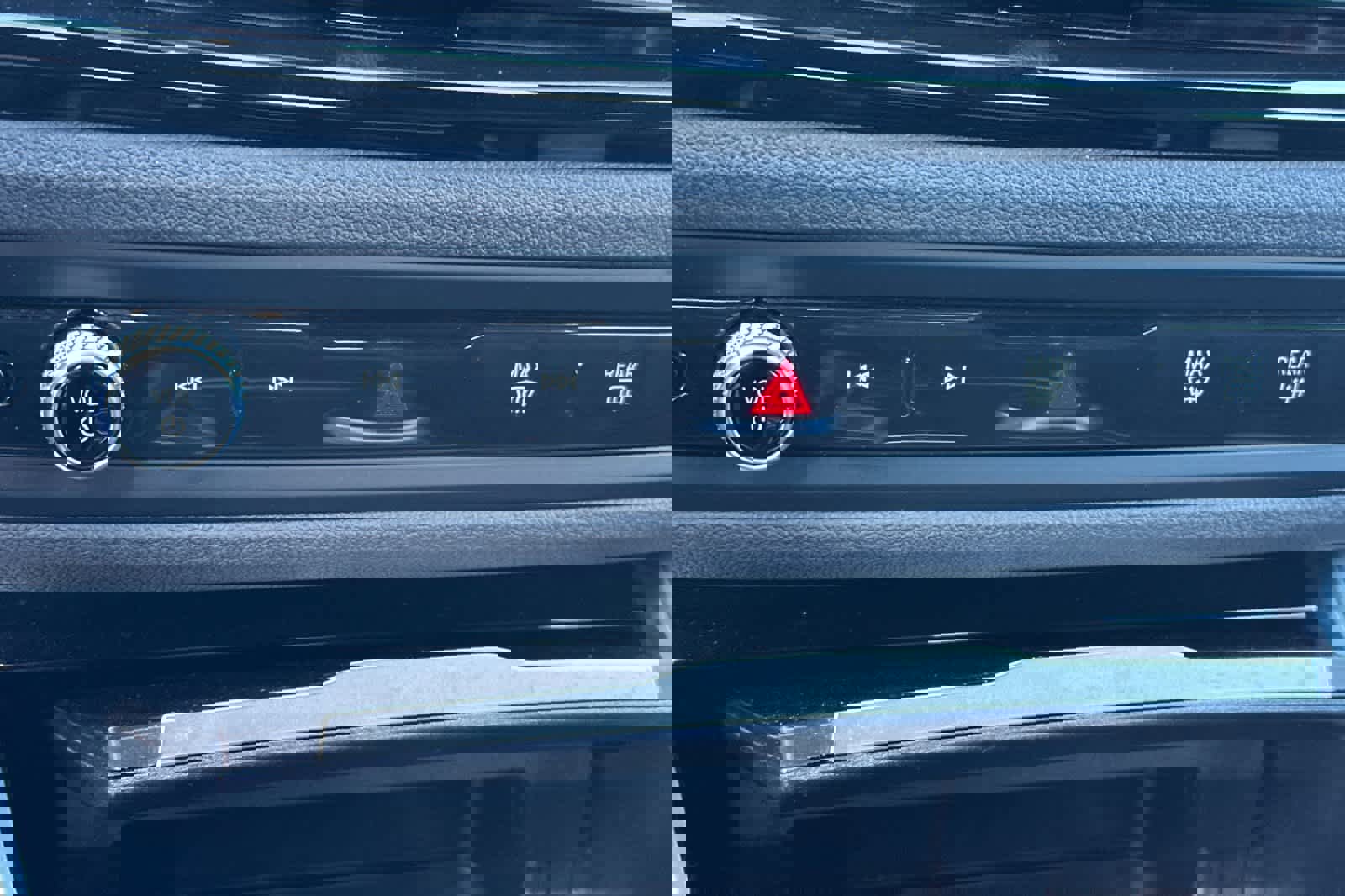 Certified 2023 BMW 330e w/ Driving Assistance Package image 24