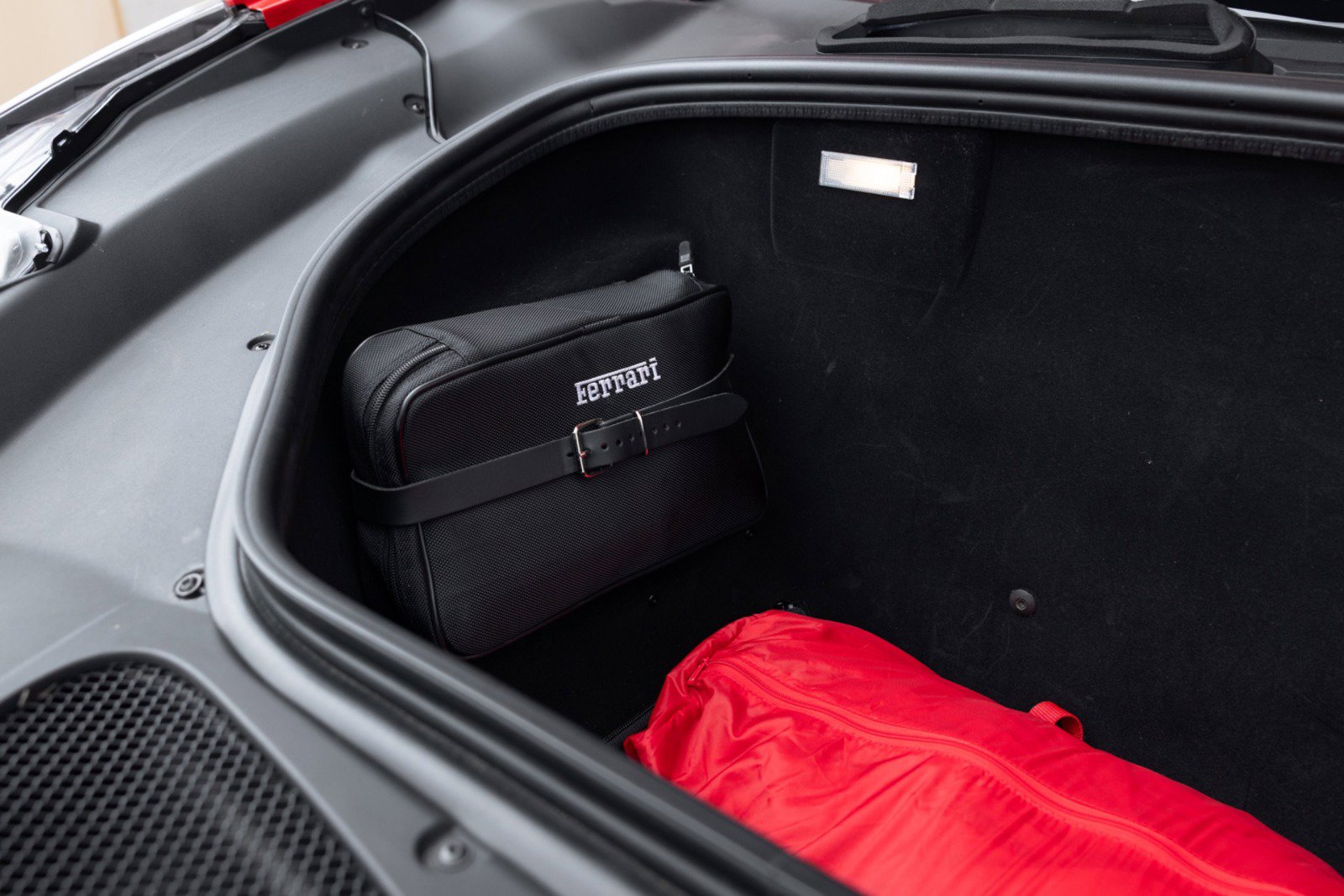 Used 2014 Ferrari 458 Speciale Coupe RWD image 76