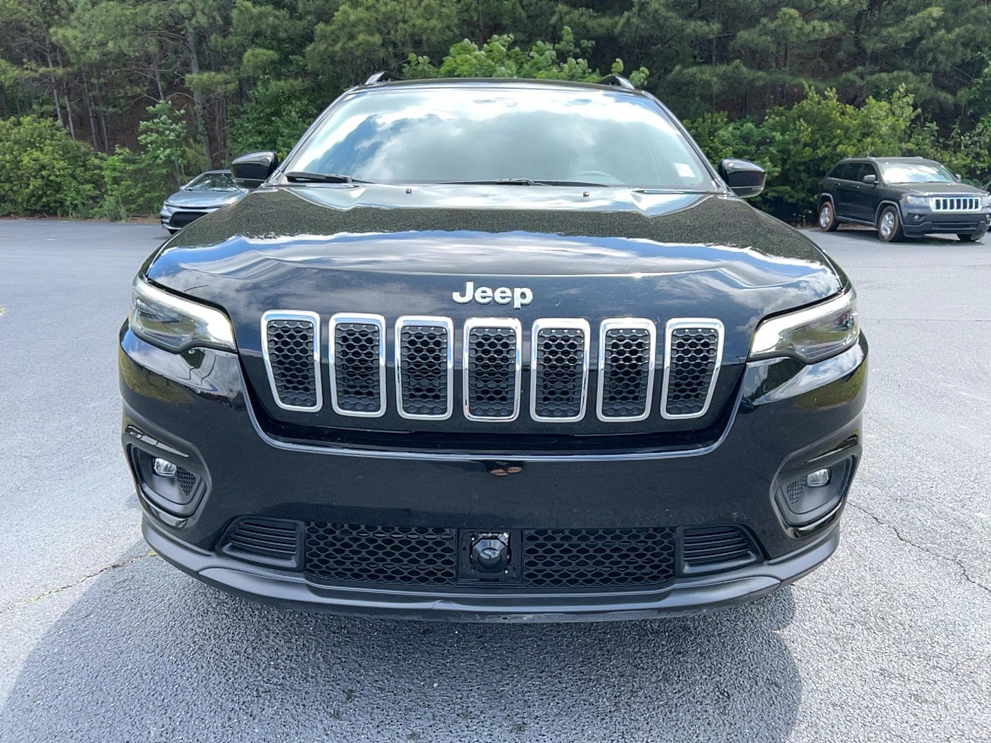 Used 2022 Jeep Cherokee Latitude Lux AWD/4WD image 2