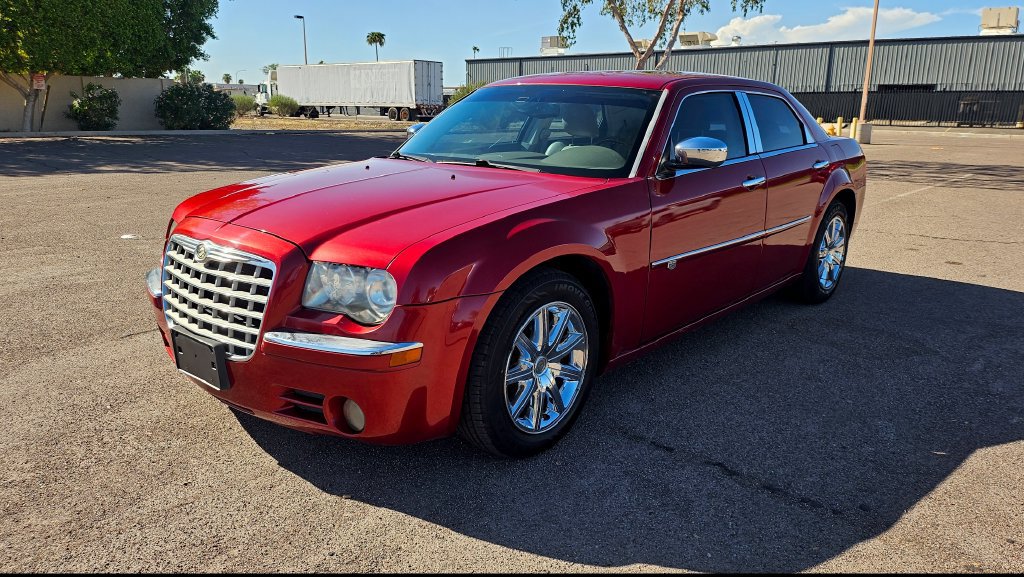 Used 2009 Chrysler 300 C RWD image 4