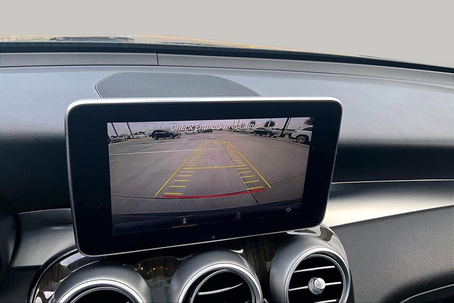 Used 2016 Mercedes-Benz GLC 300 4MATIC image 26