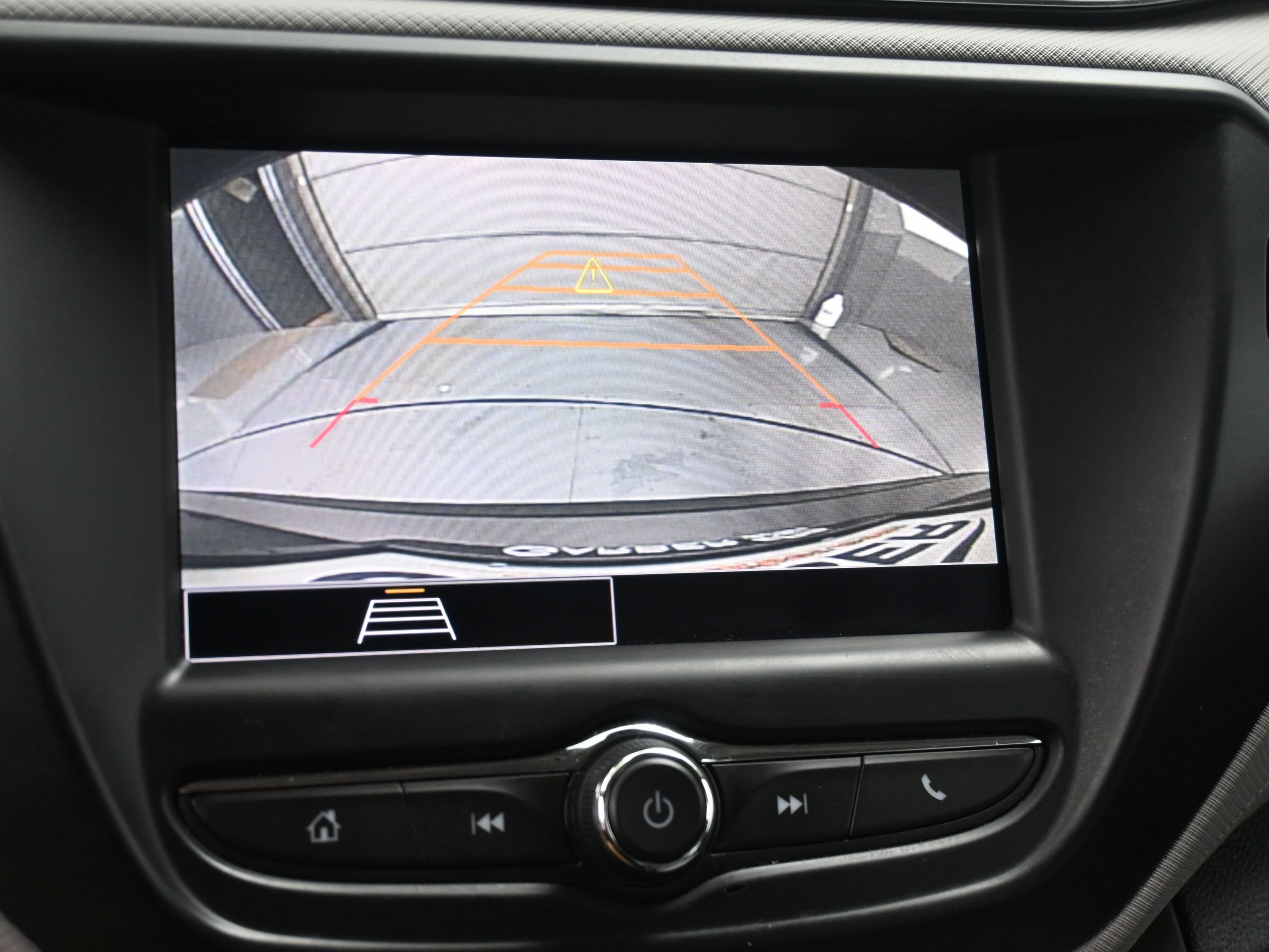 Used 2021 Chevrolet TrailBlazer LS FWD image 43