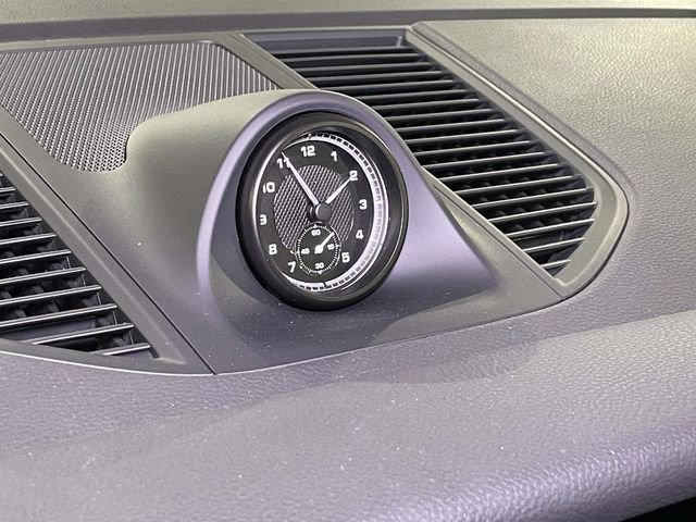 Certified 2025 Porsche Macan image 33
