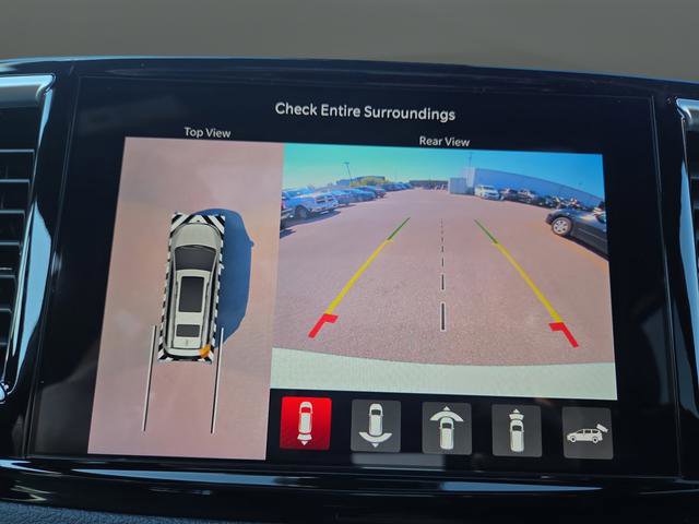 New 2026 Chrysler Pacifica Limited w/ S Appearance Package image 11