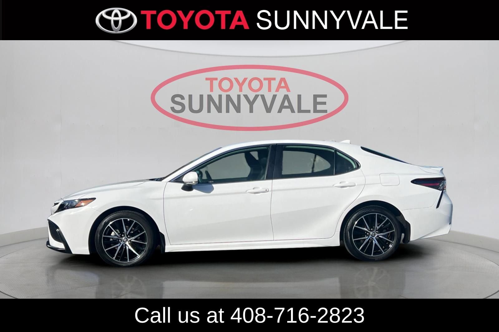 Certified 2023 Toyota Camry SE image 7