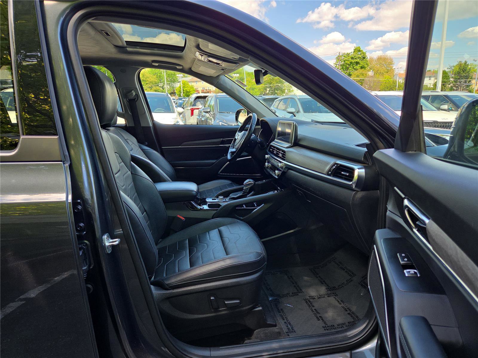Used 2021 Kia Telluride SX w/ SX Prestige Package AWD/4WD image 24